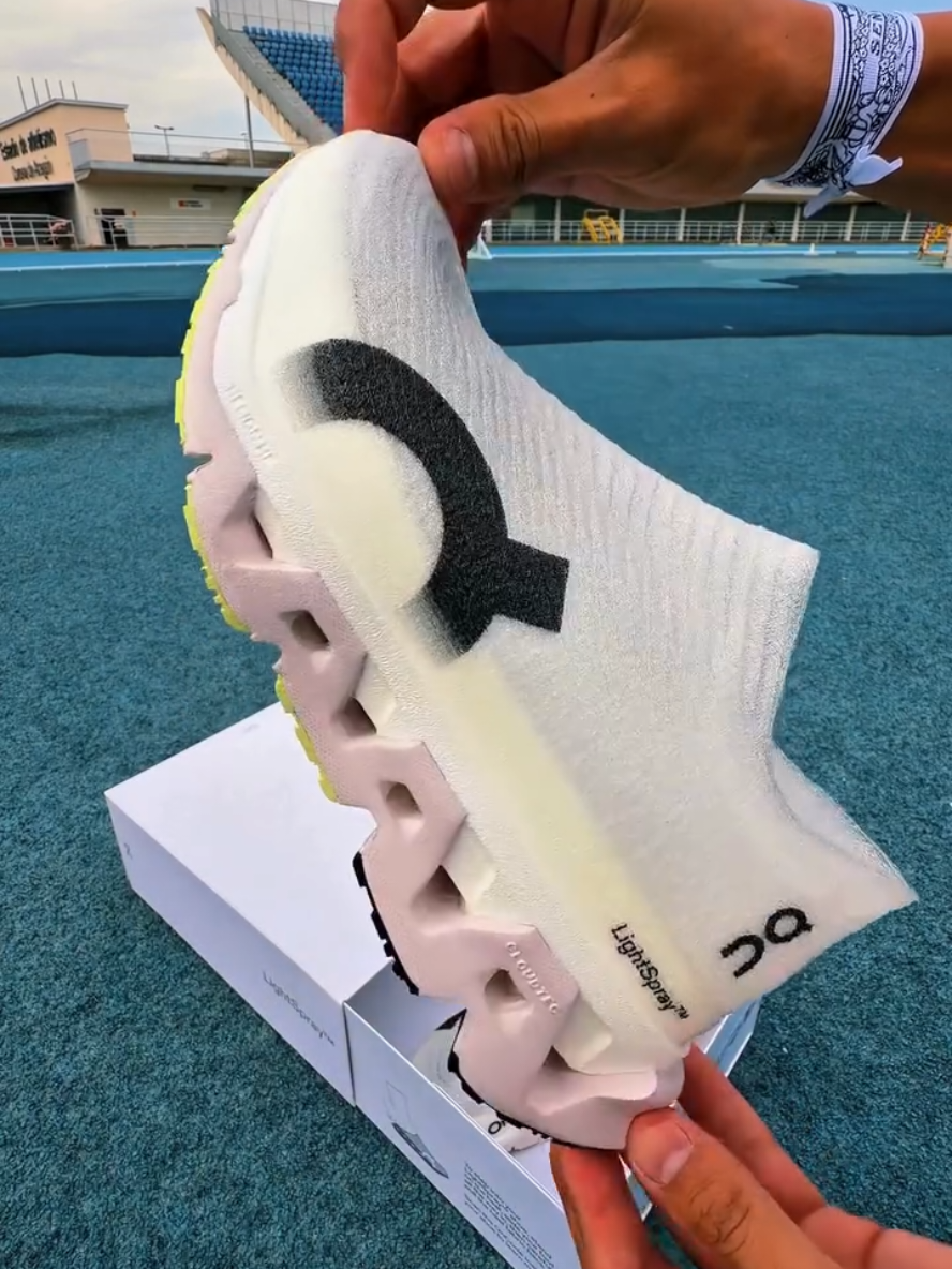 @Sneakers807