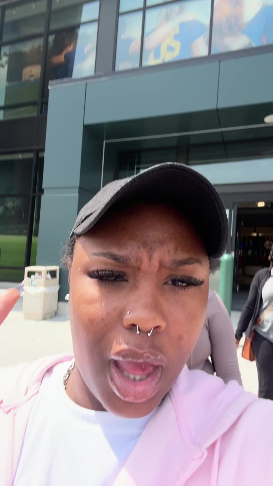 @niyah