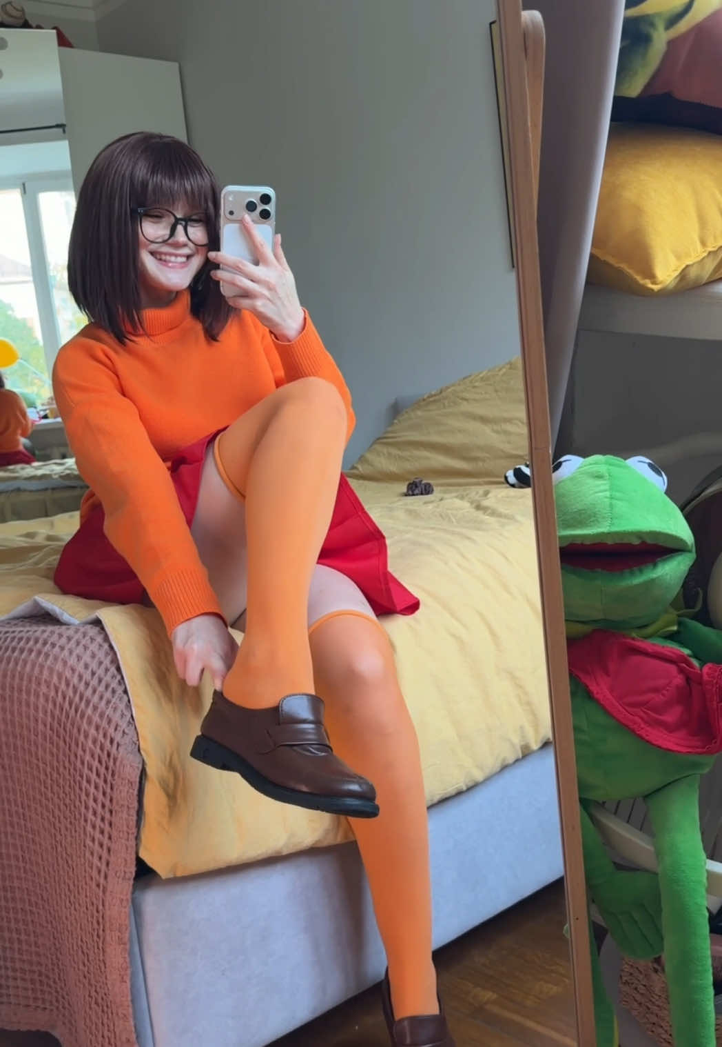 @neyro_desu