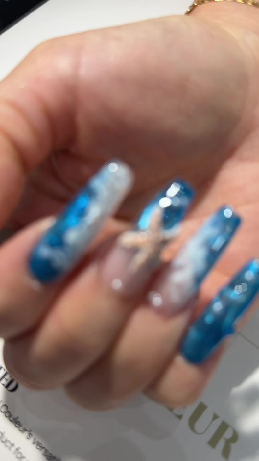 @velvet nails kw
