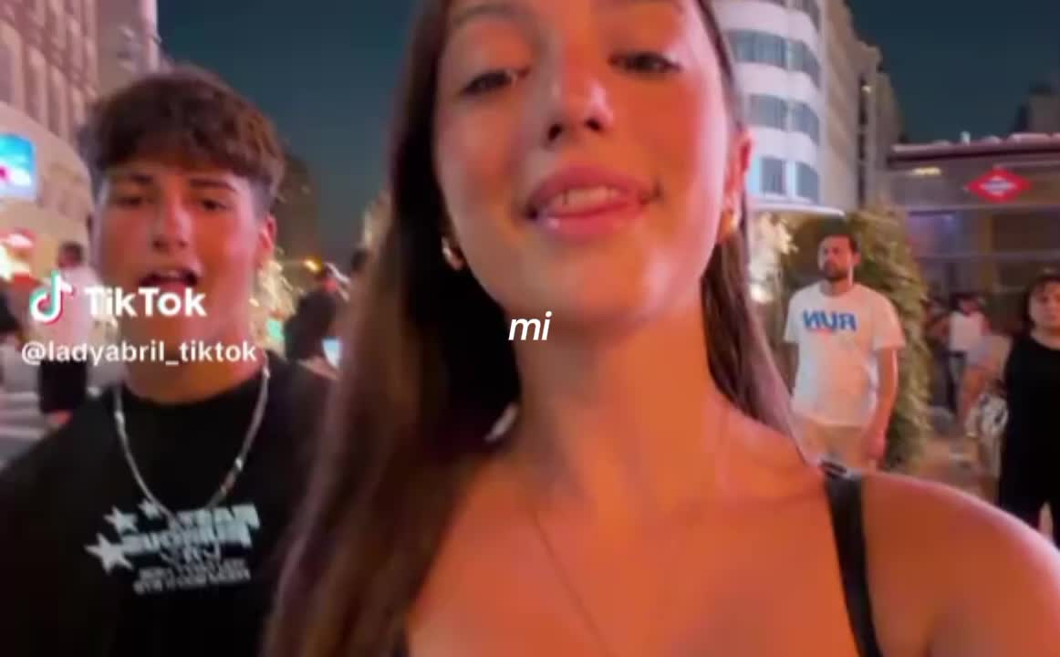 @ladyabril_tiktok