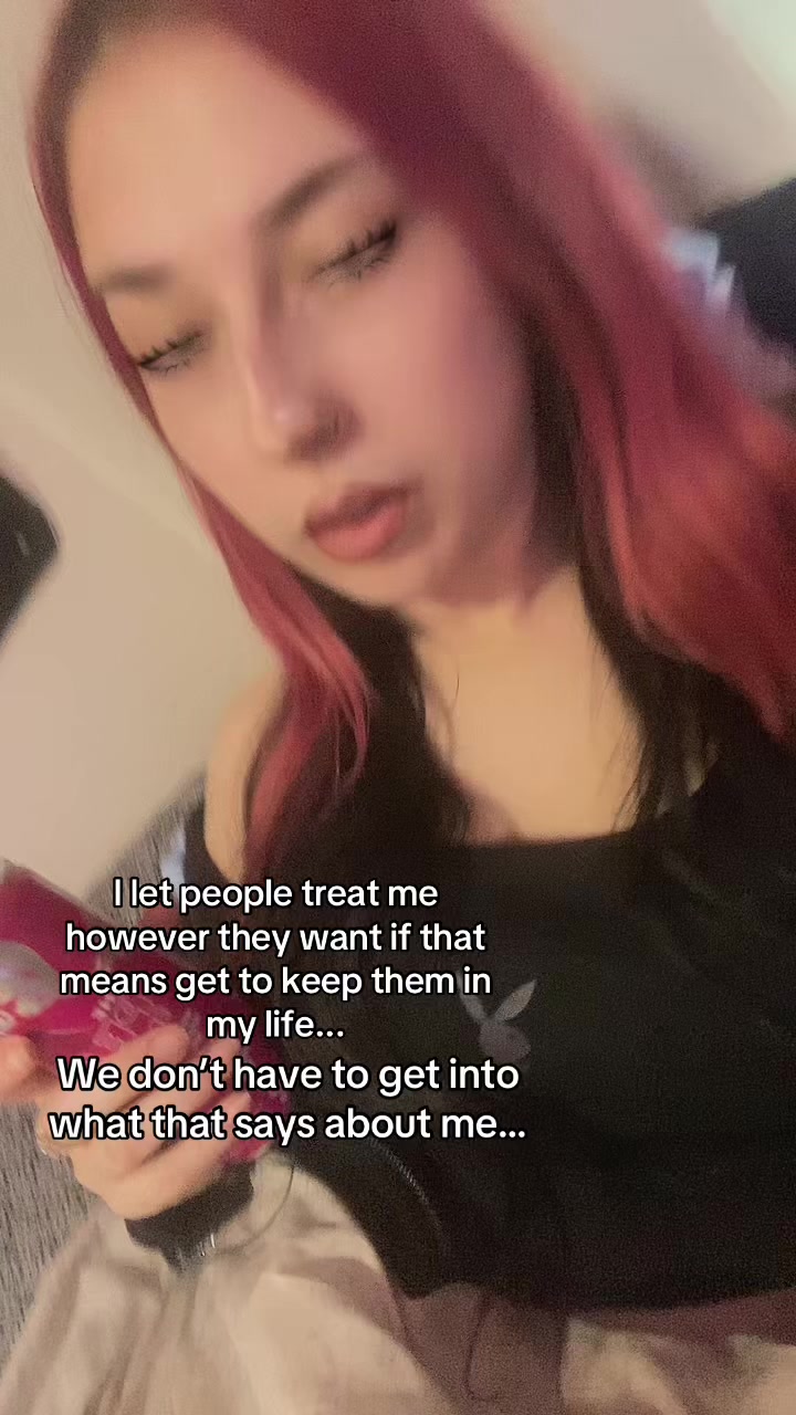 @LilRed 👑