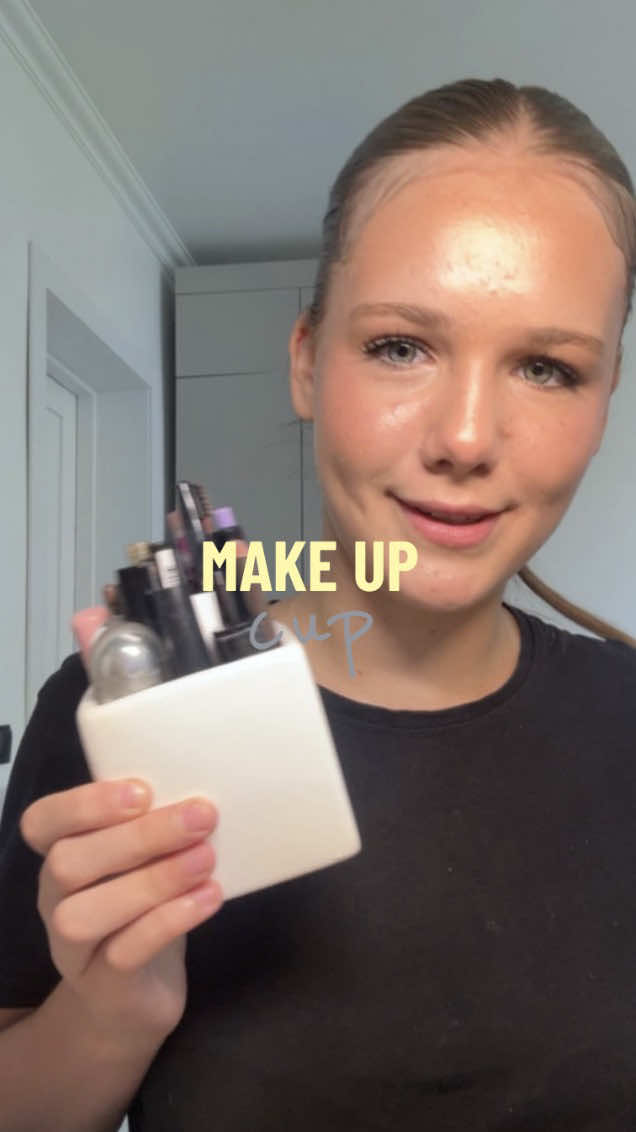@юліанка🐆✨