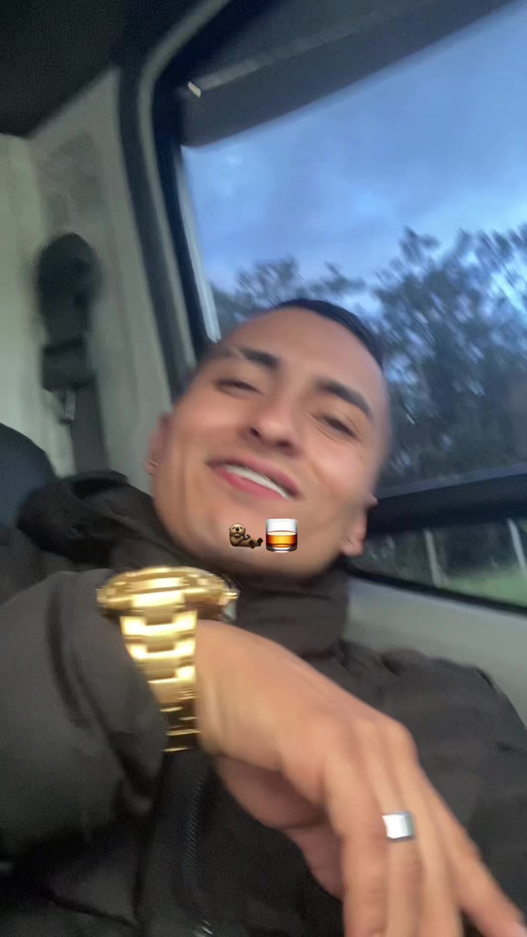 @Meneses_🧸🚛🔥