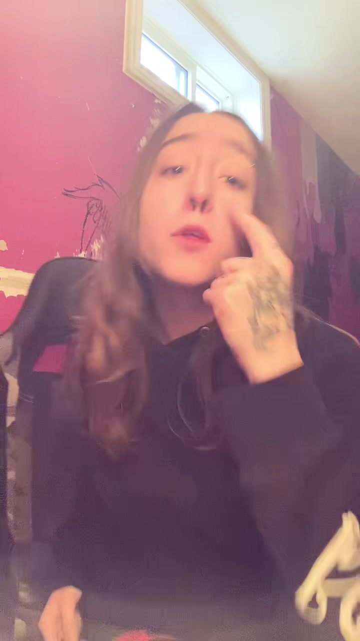 @🤟🏼