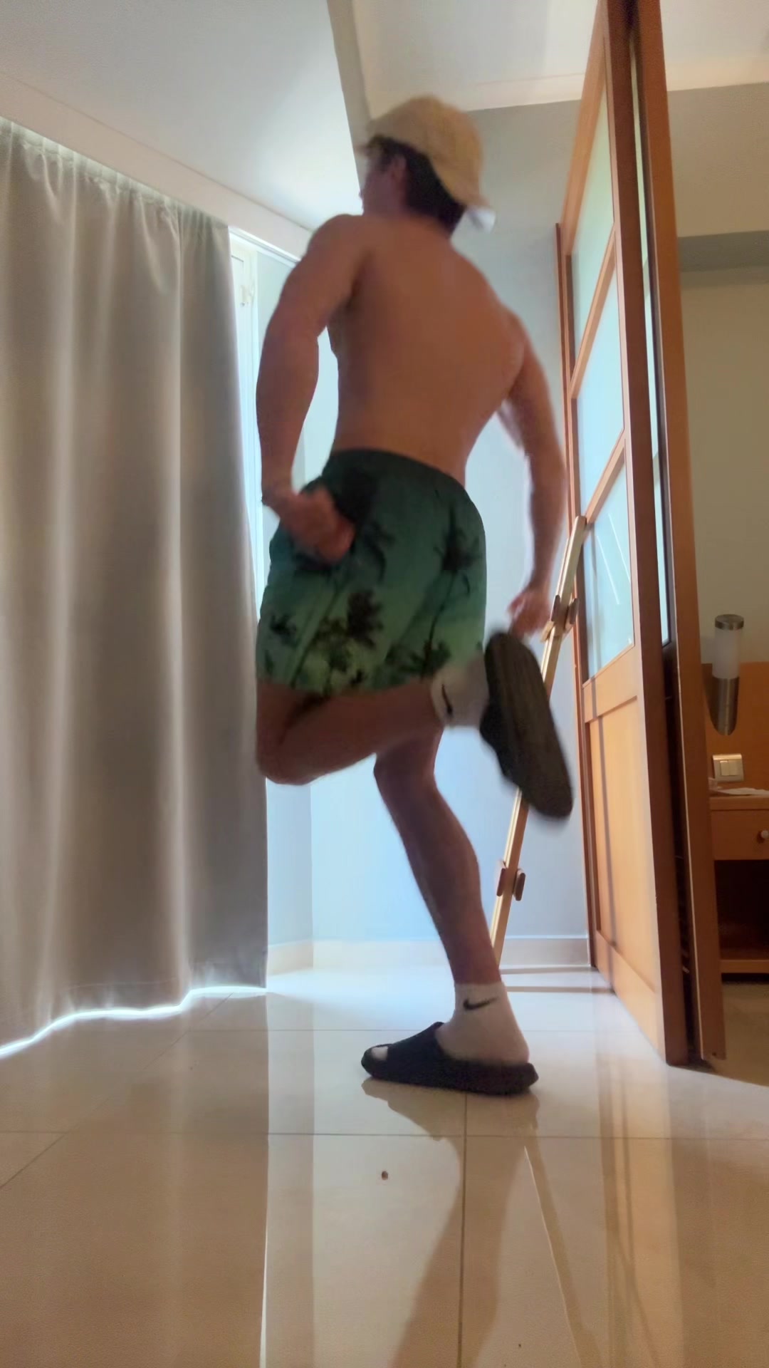 @yannisnews