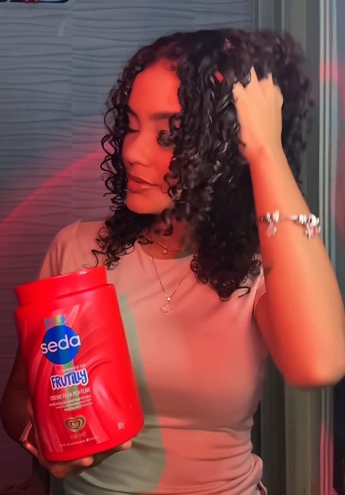 @Mila Freitas🦊