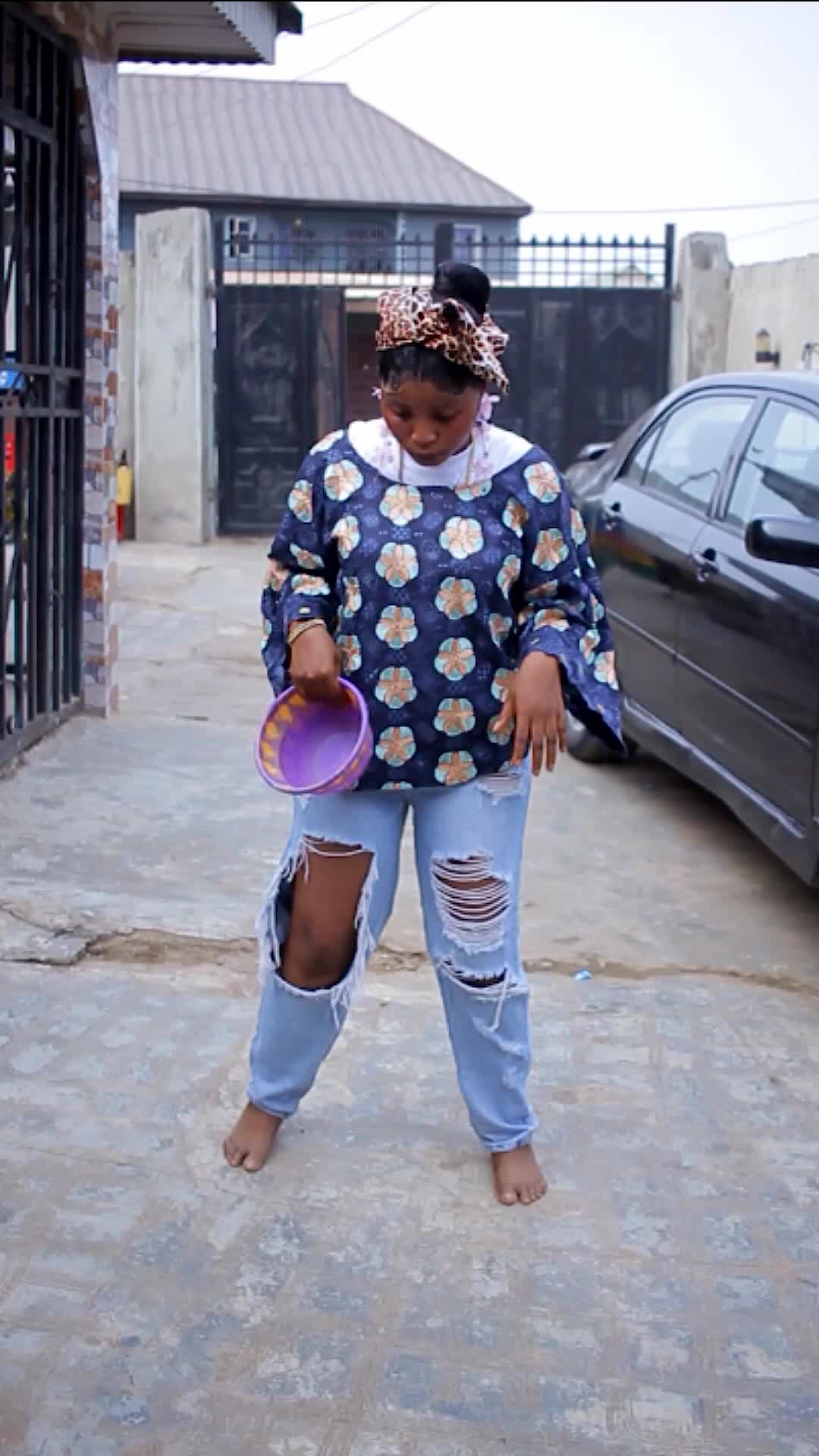 @Adejokemakemebeauty