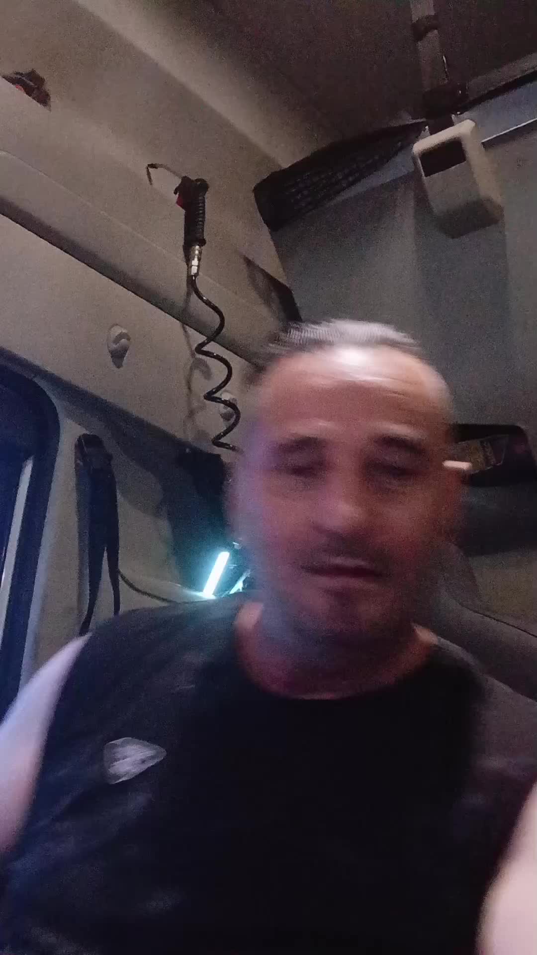 @Elvedin Azizi
