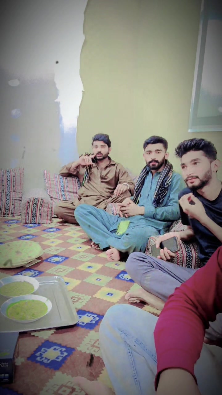 @Nafees23/10R