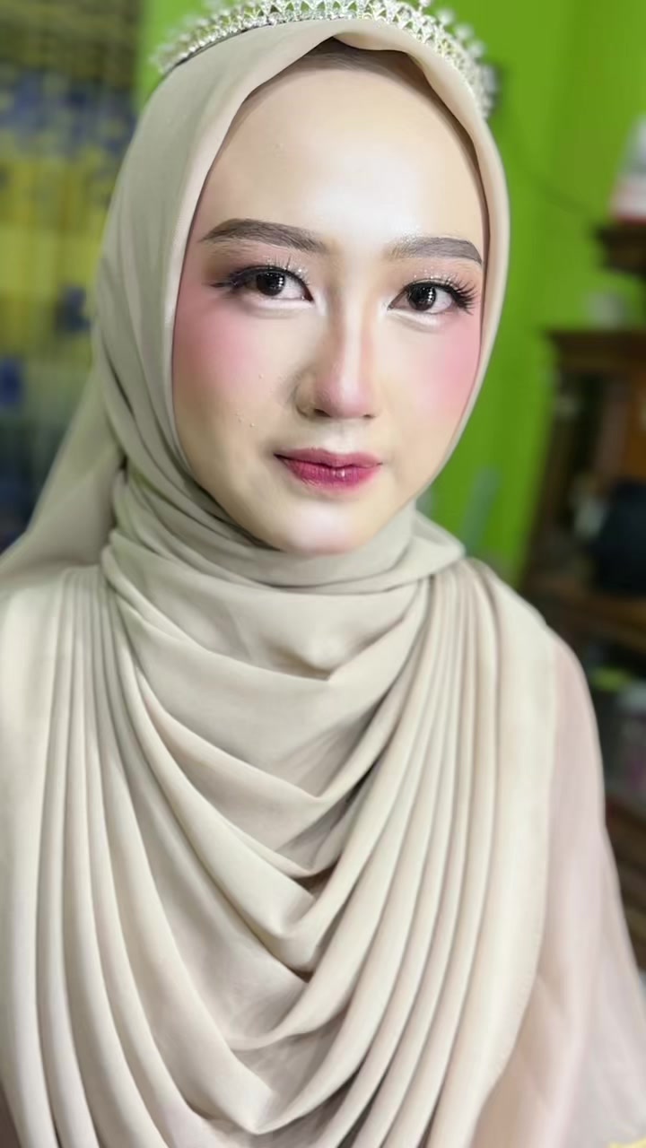 @nazma&ensp;makeup