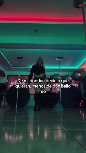@Kika Faylin Dancer