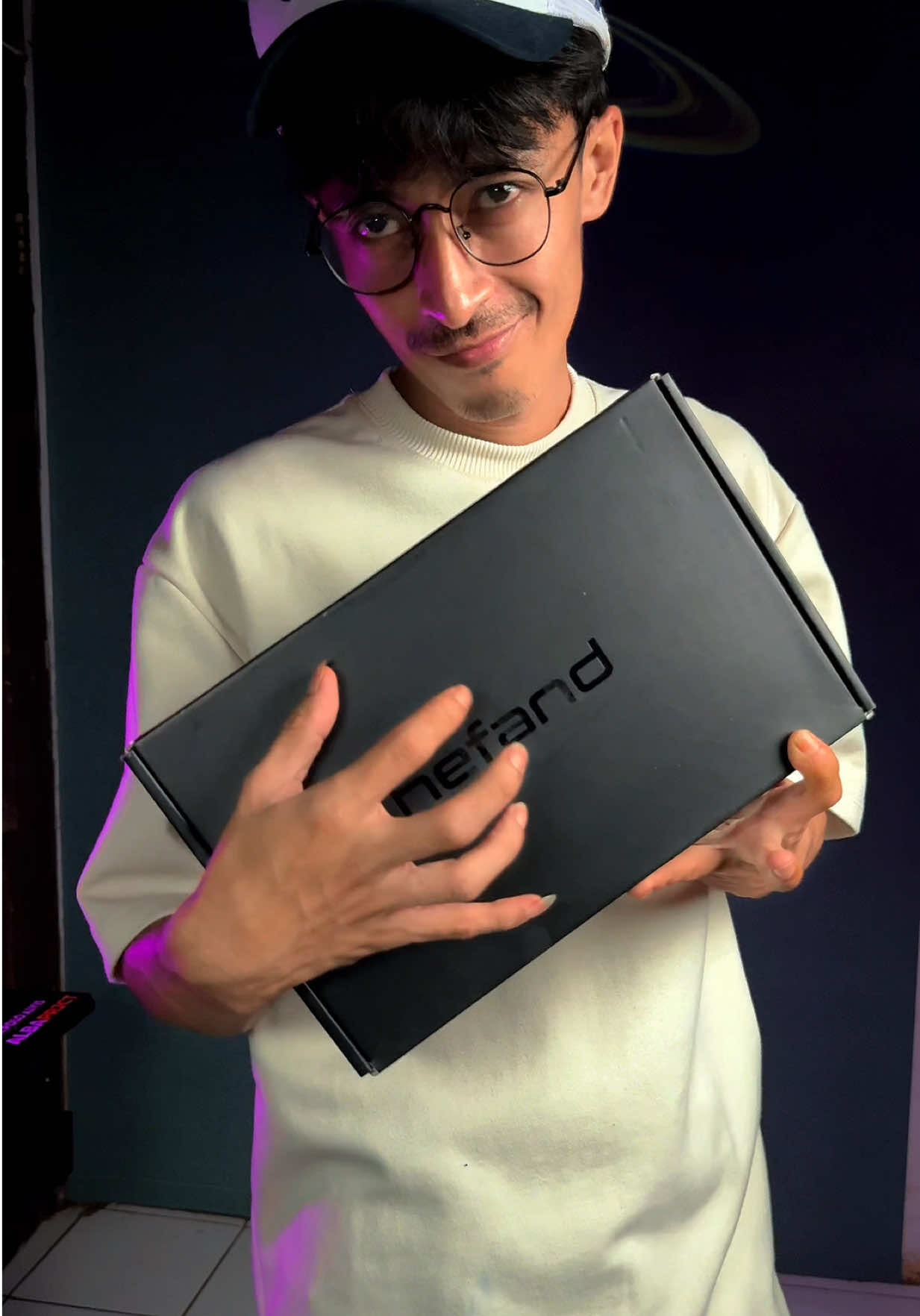 @Den