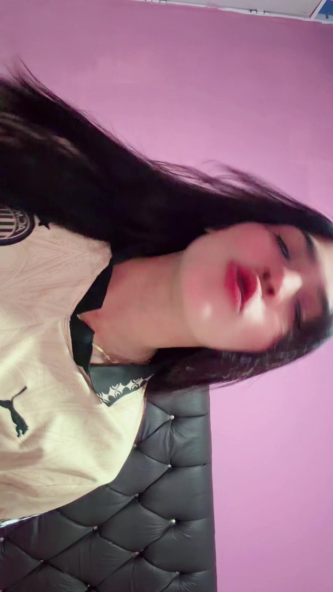 @Monse