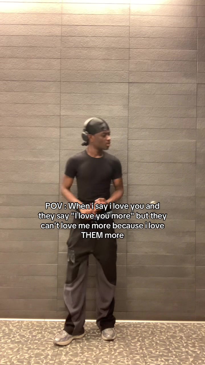 @E̷ Z̷ A̷ Y̷ 🖤