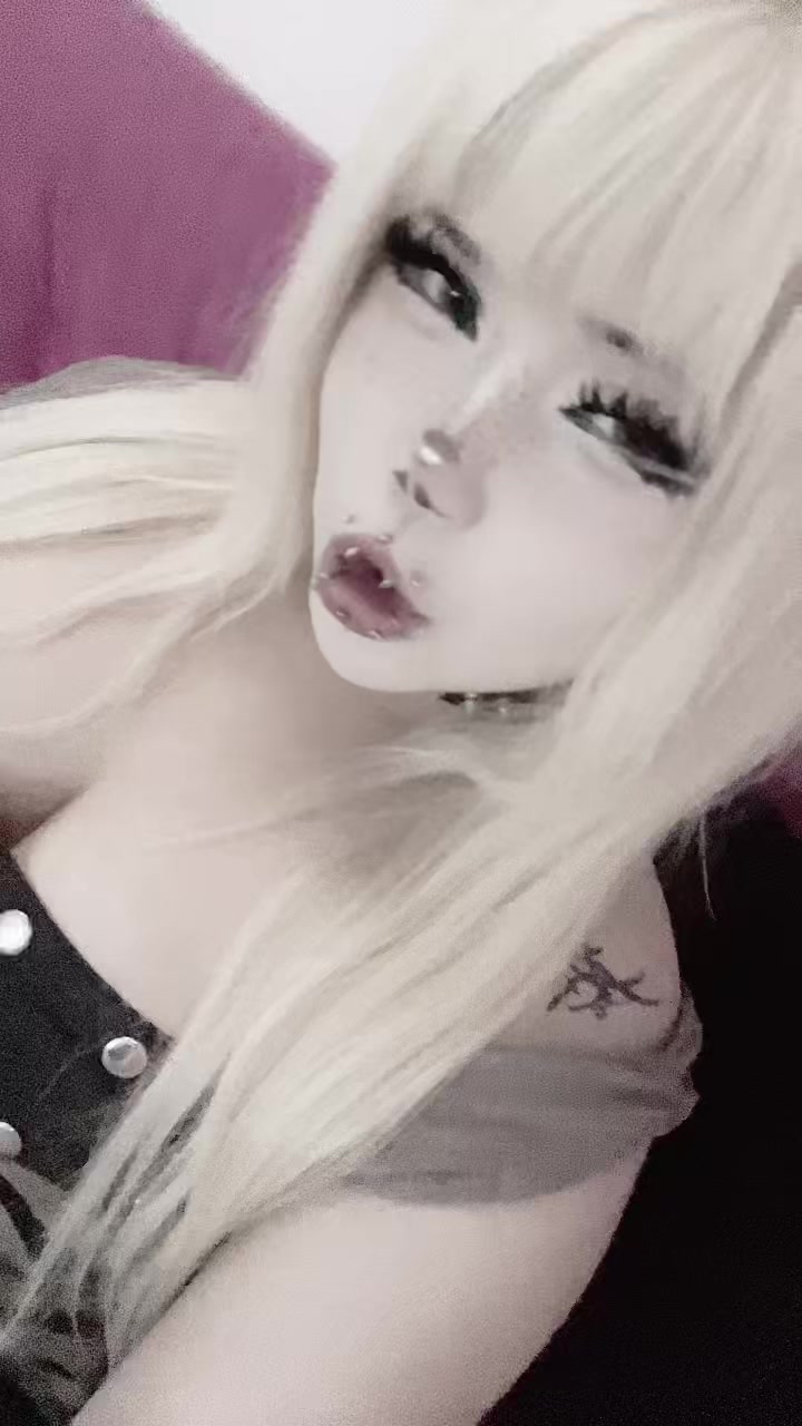 @lala:3