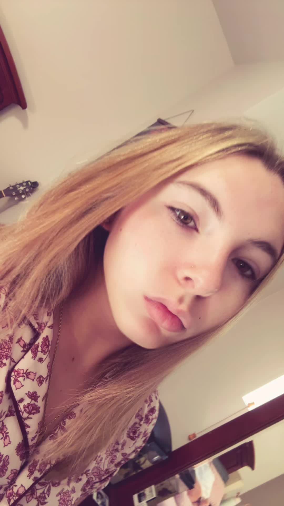 @haileyhopkins