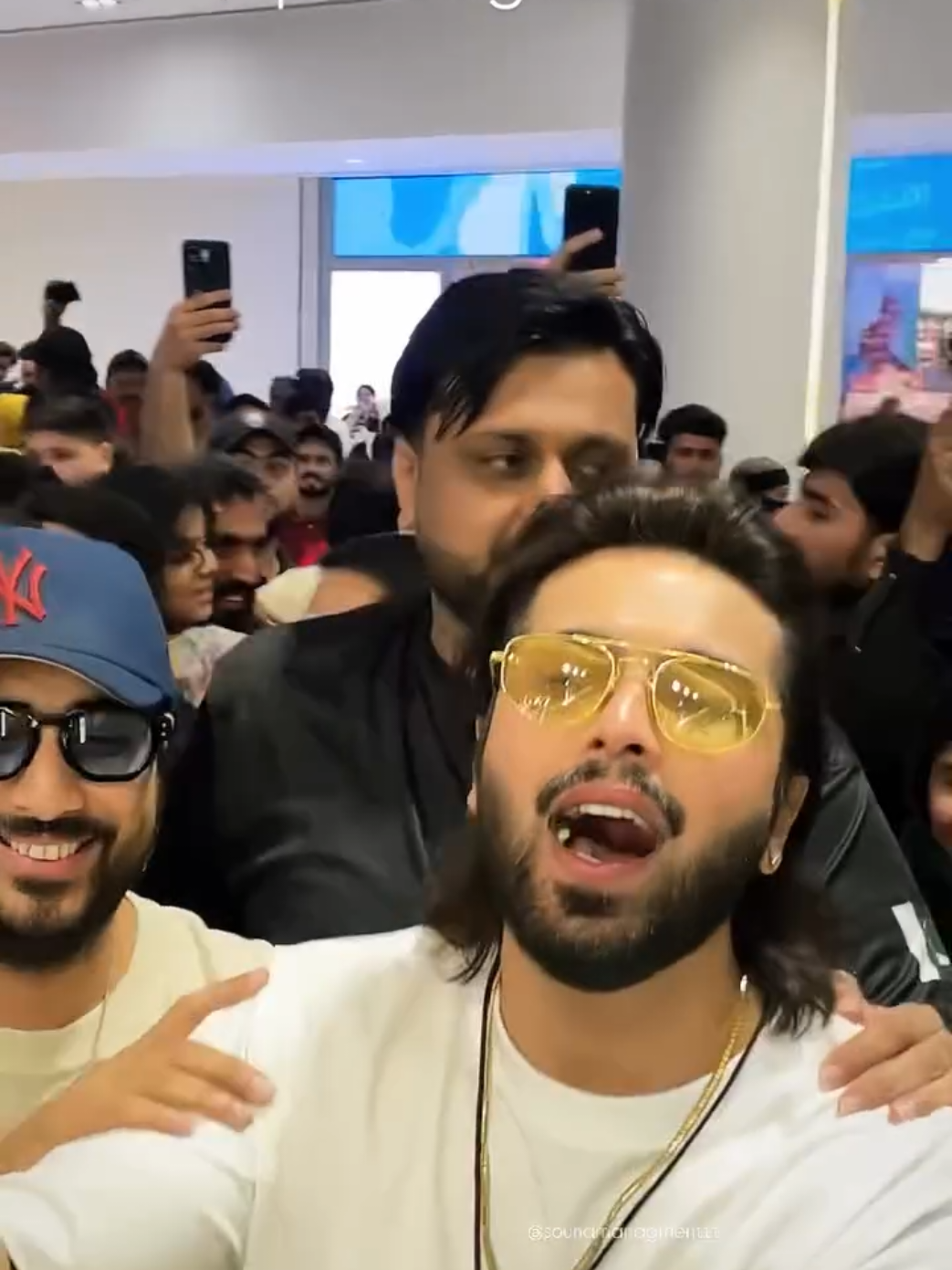 @Fahad ka show