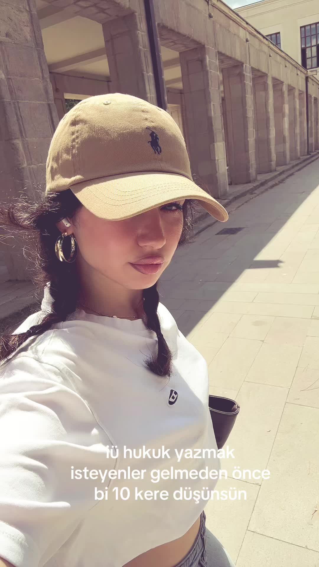 @divanıahkamıadliye