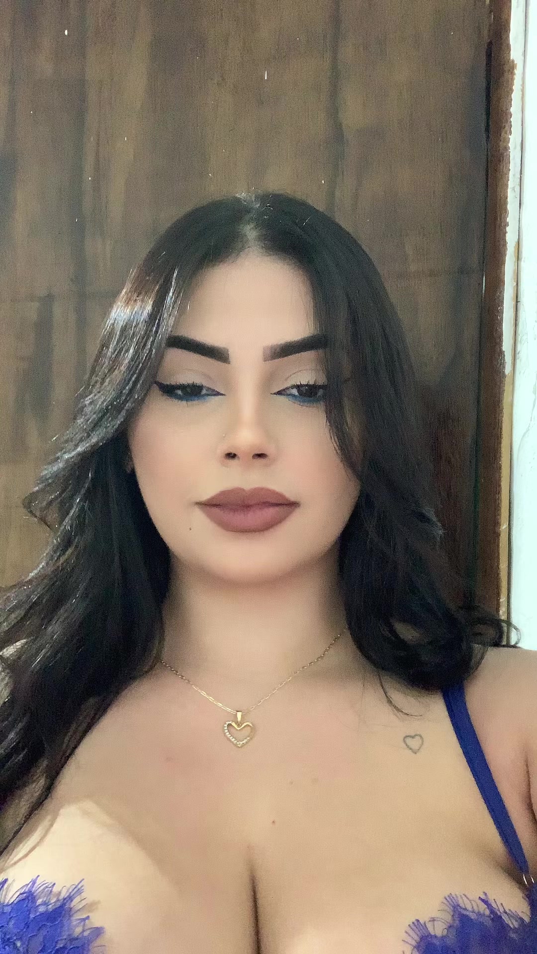 @B💋