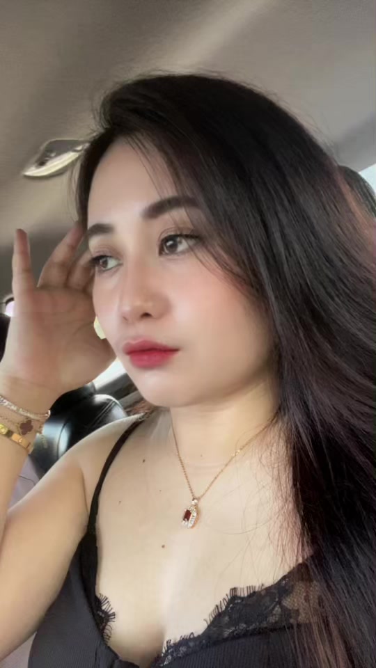 @Chelllaa