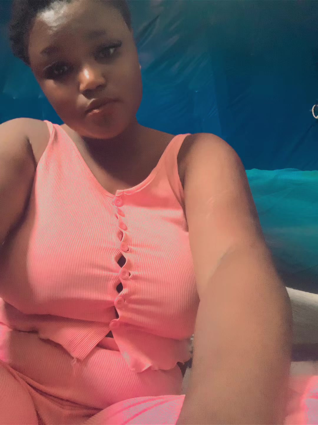 @Anikeade💕💕🥹