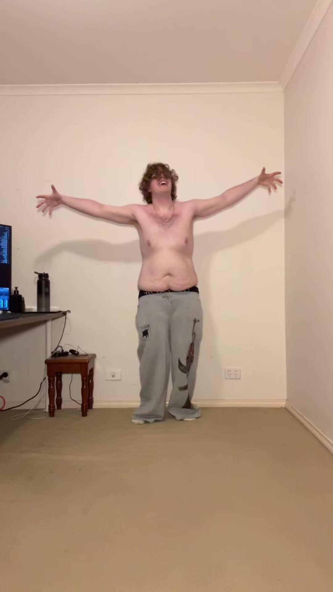 @Maakwithak