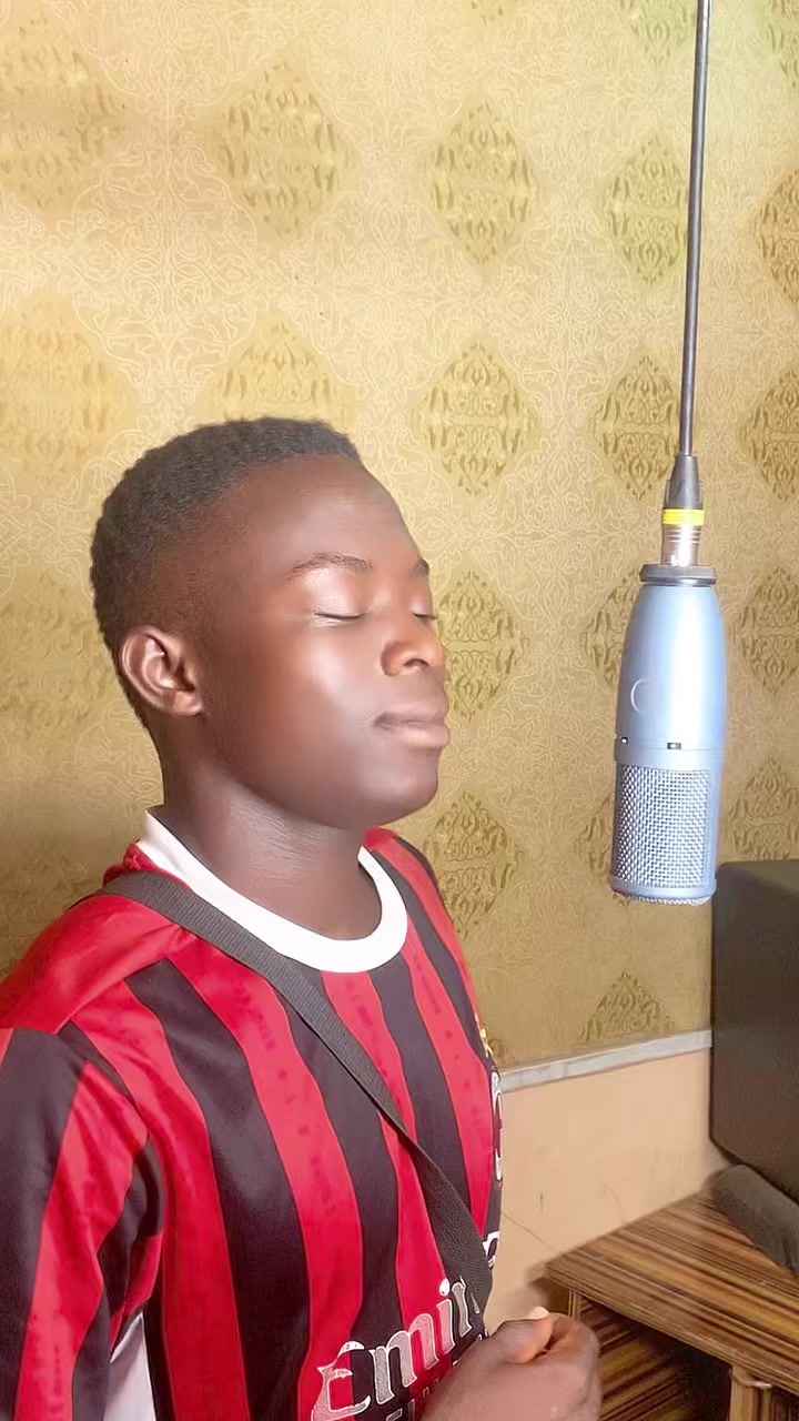 @Viral_Boy✅
