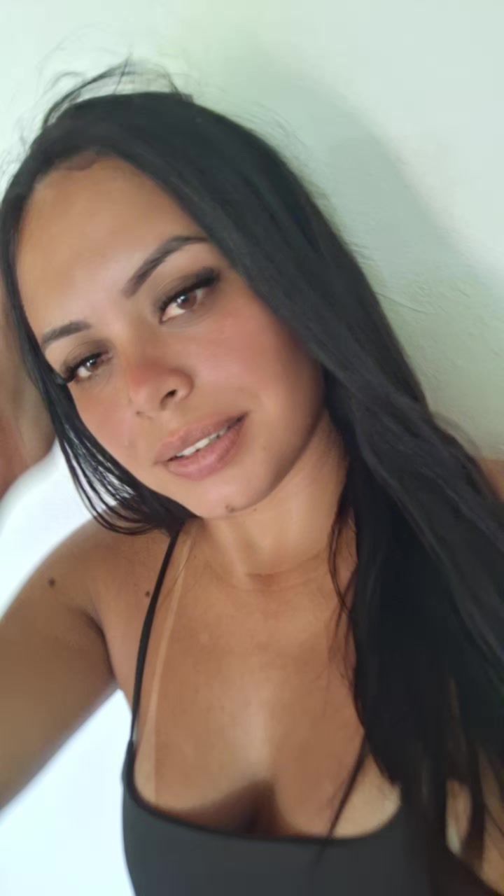 @camily Gonçalves