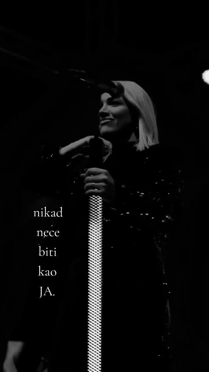 @🖤
