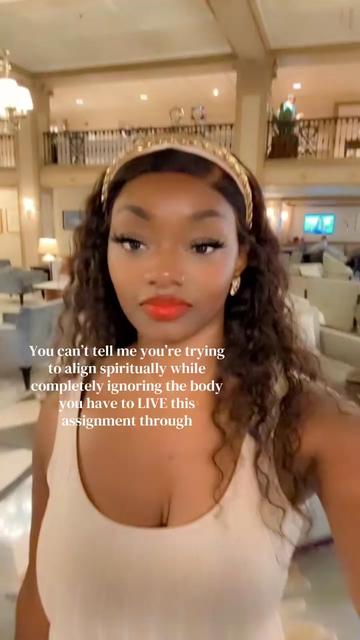 @EbonyWealthyWellness