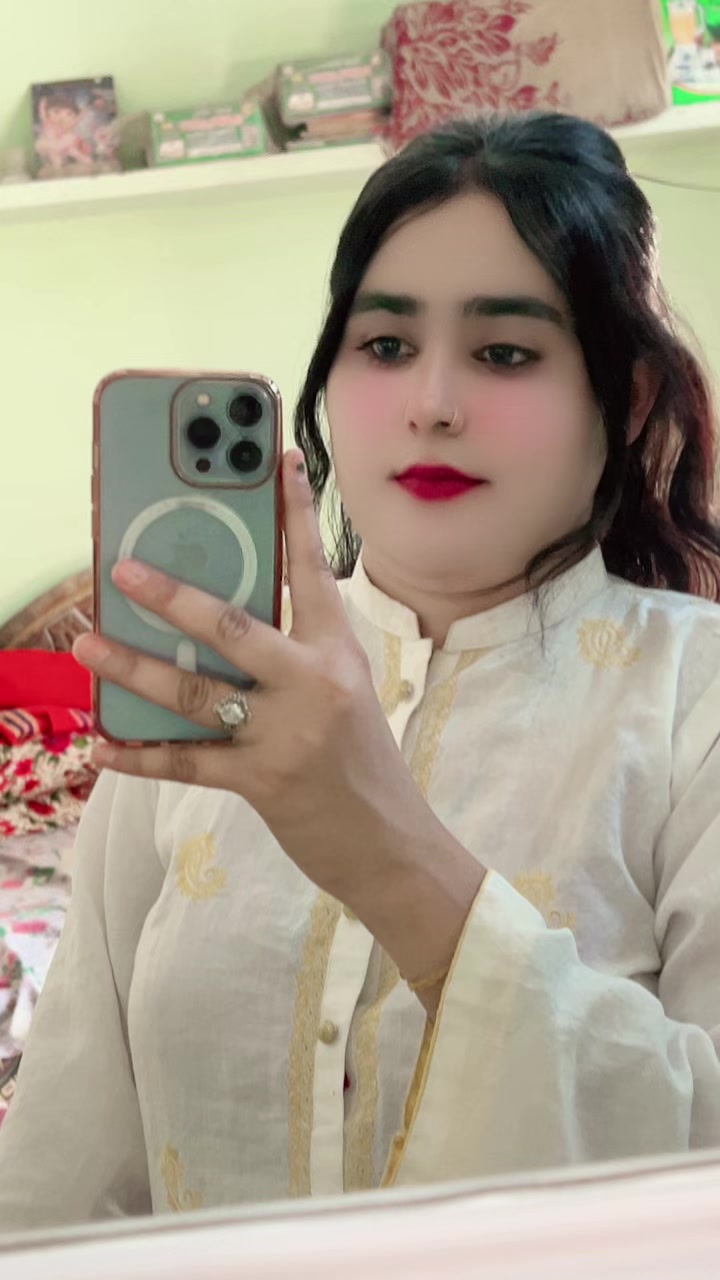 @Misbah -Sial 💫
