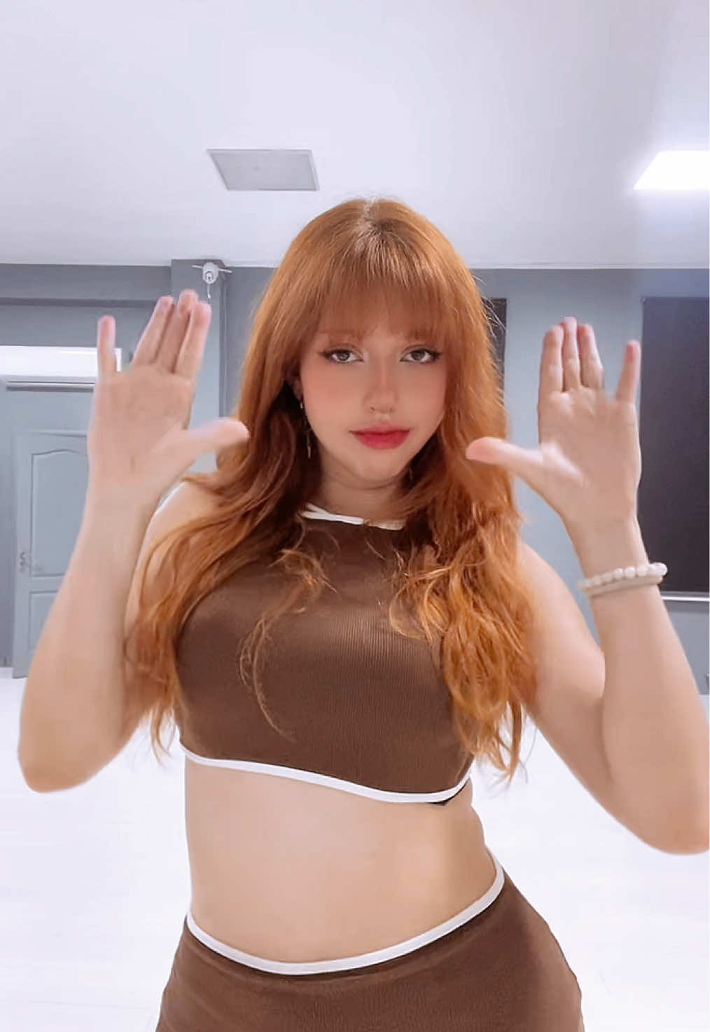 @AriVu
