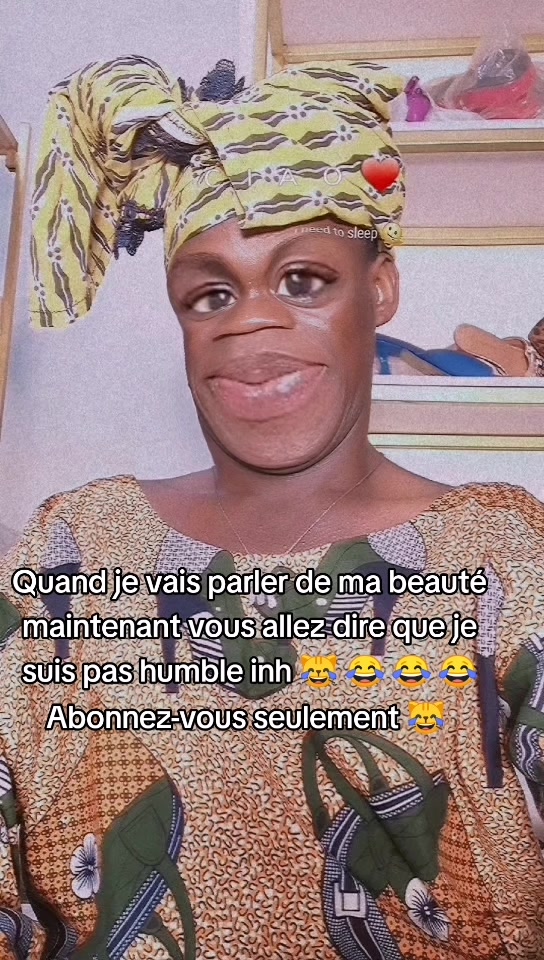 @MÉMÉ JULIE L'INTERNATIONAL 🌊