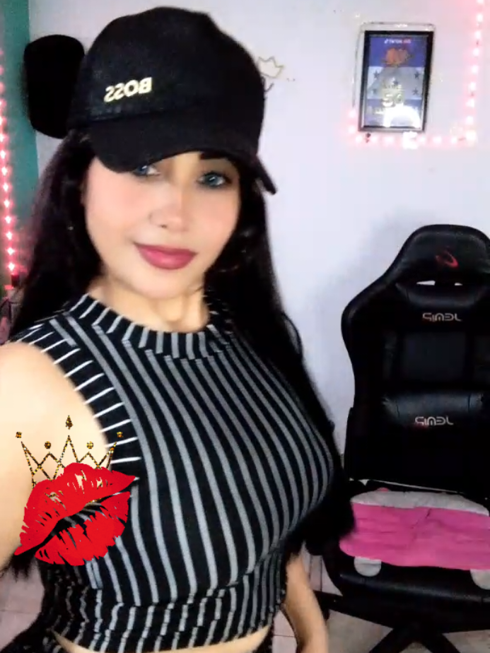 @La Jefa Ana 👑🐼🫅❤️🐺