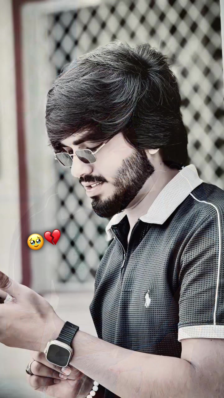 @👑 Huzaifa_mirza 👑