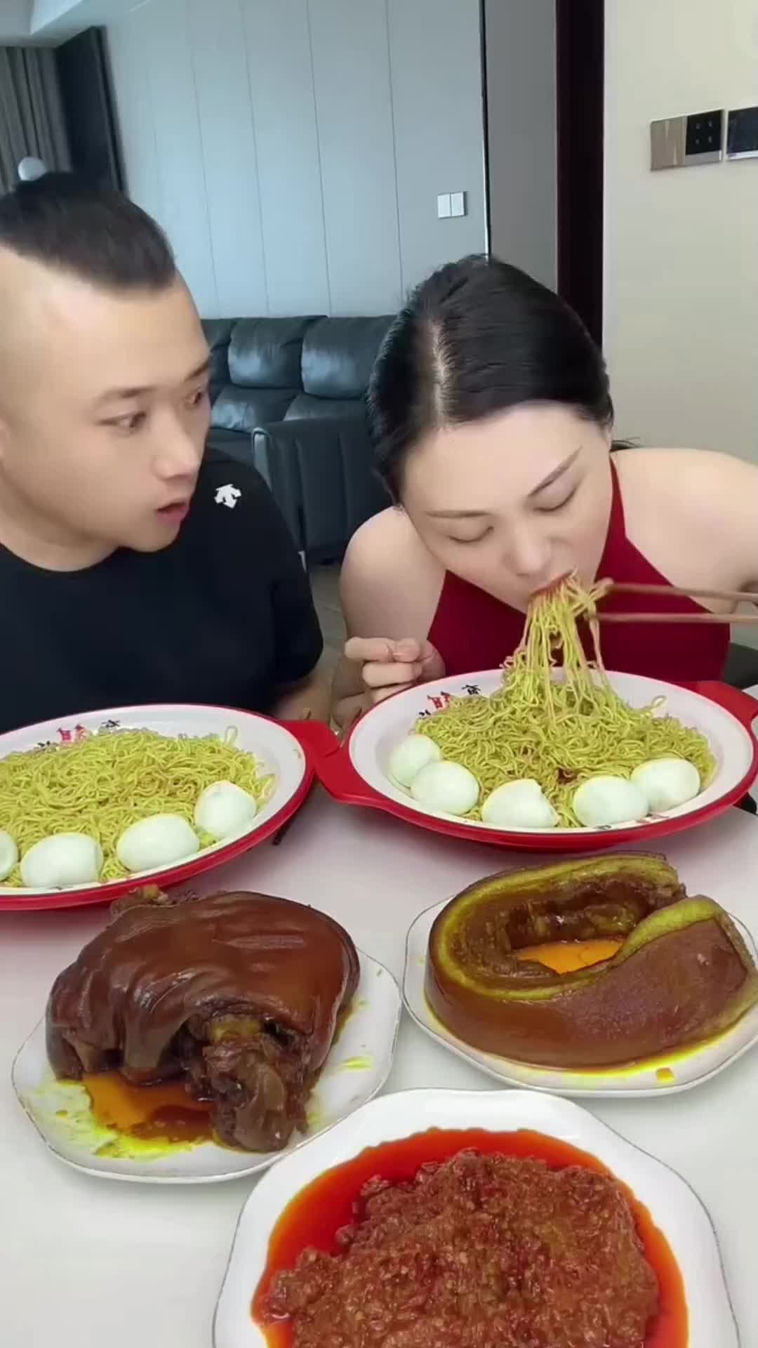 @foodmukbang