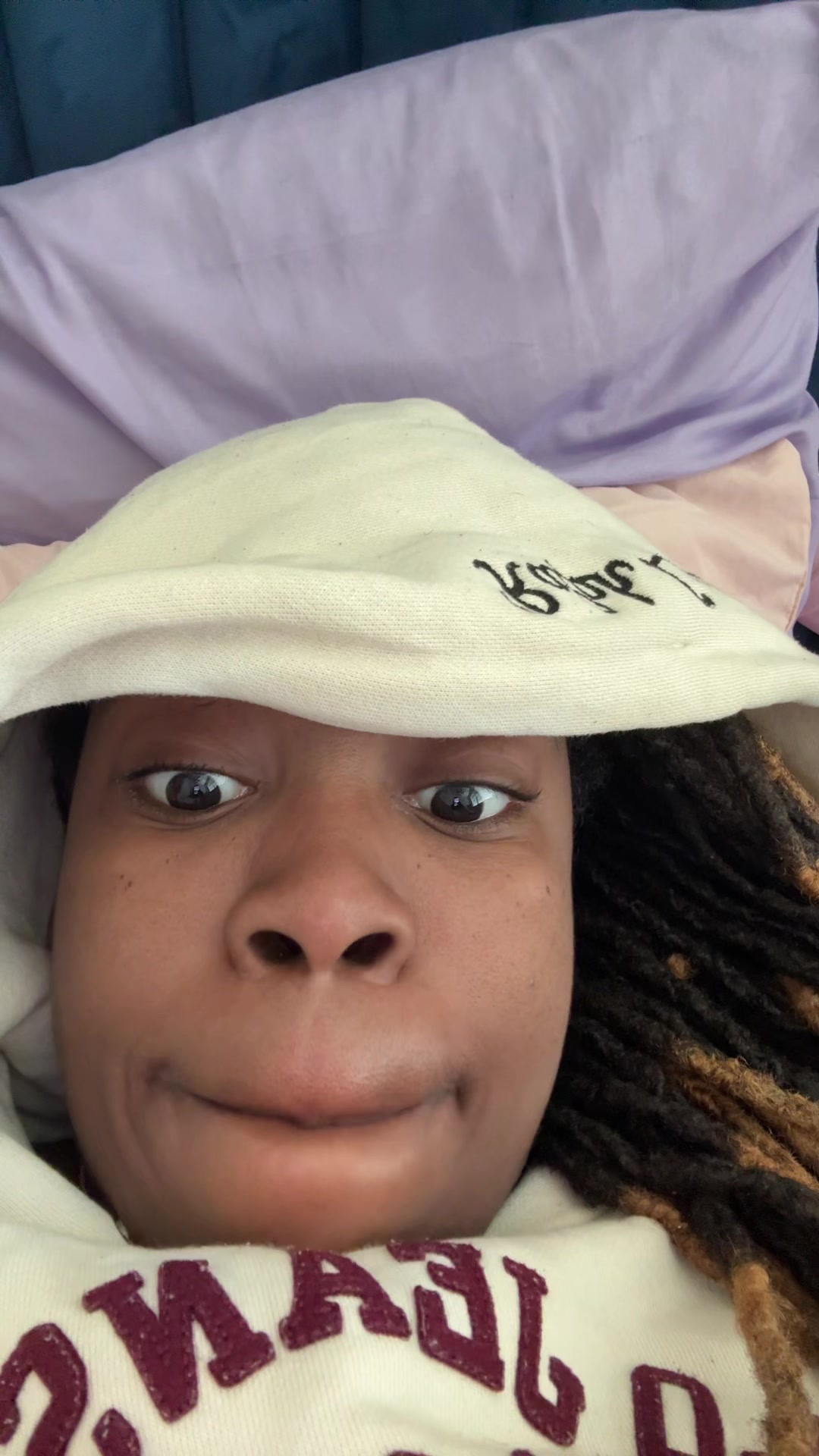 @ARIEZZIE💋☮️