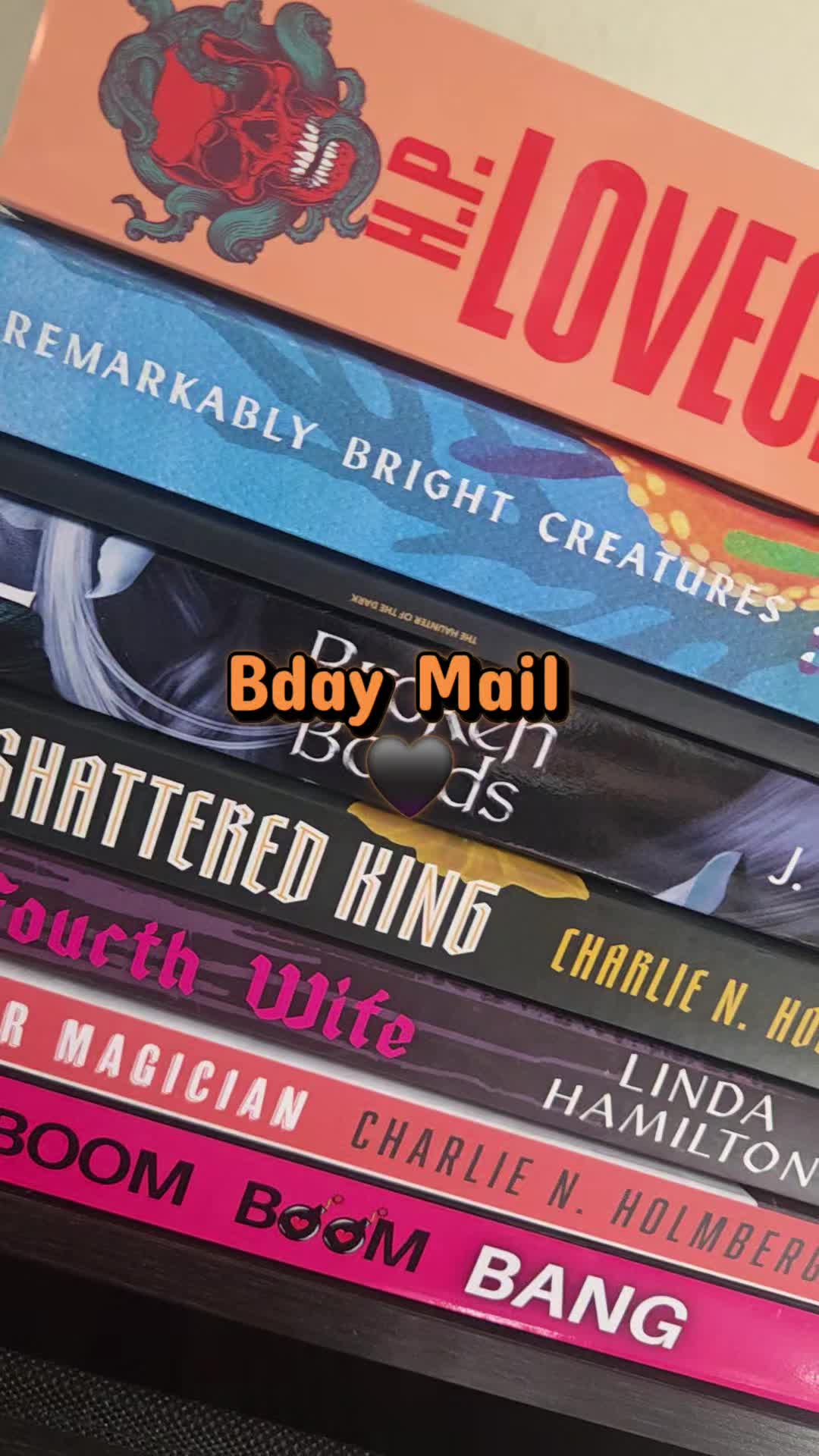 @its.kellym.reads 📚🎧