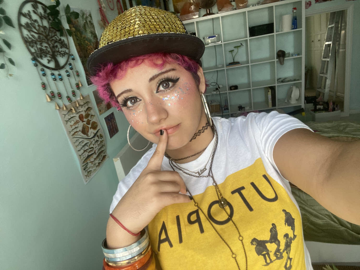 @faux_tropicana