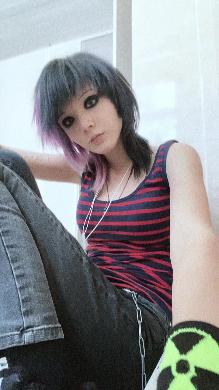 @ТГК:Crybaby Den@