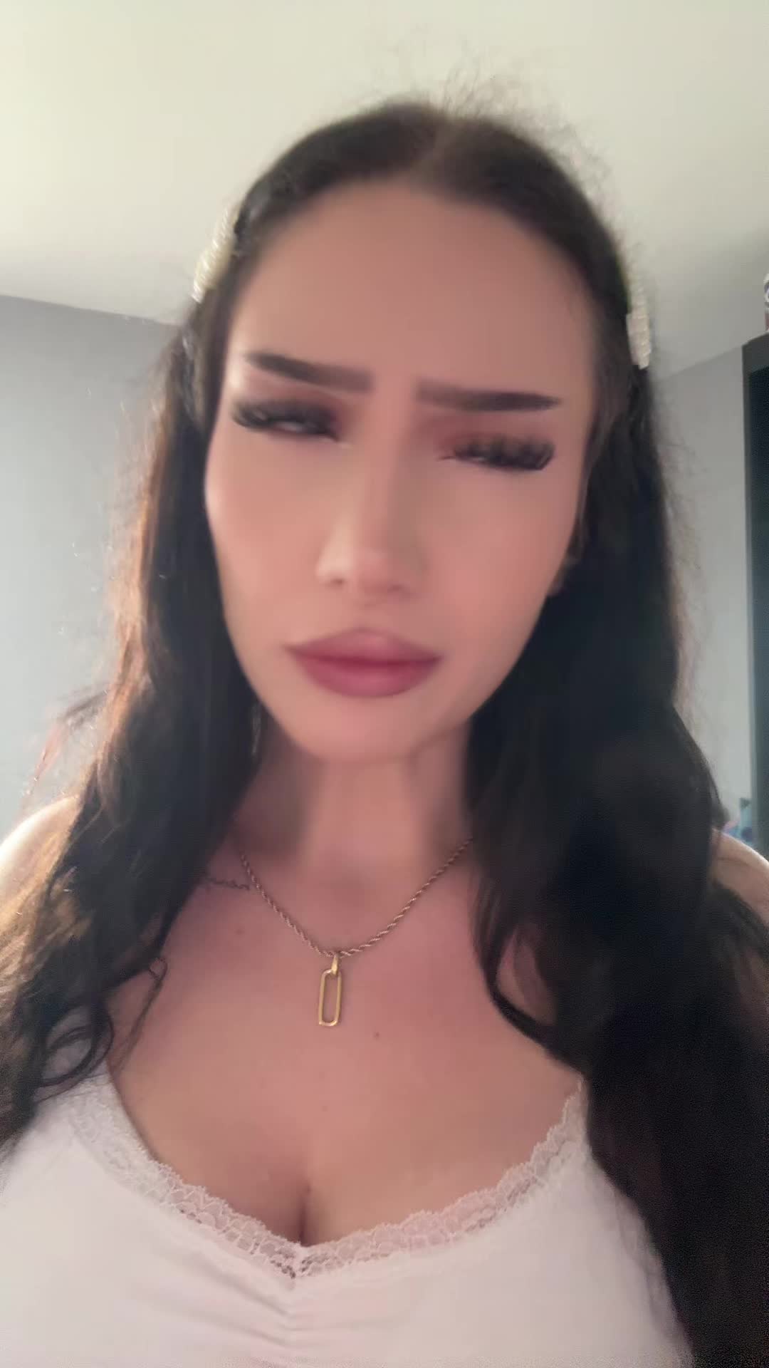 @yasmin