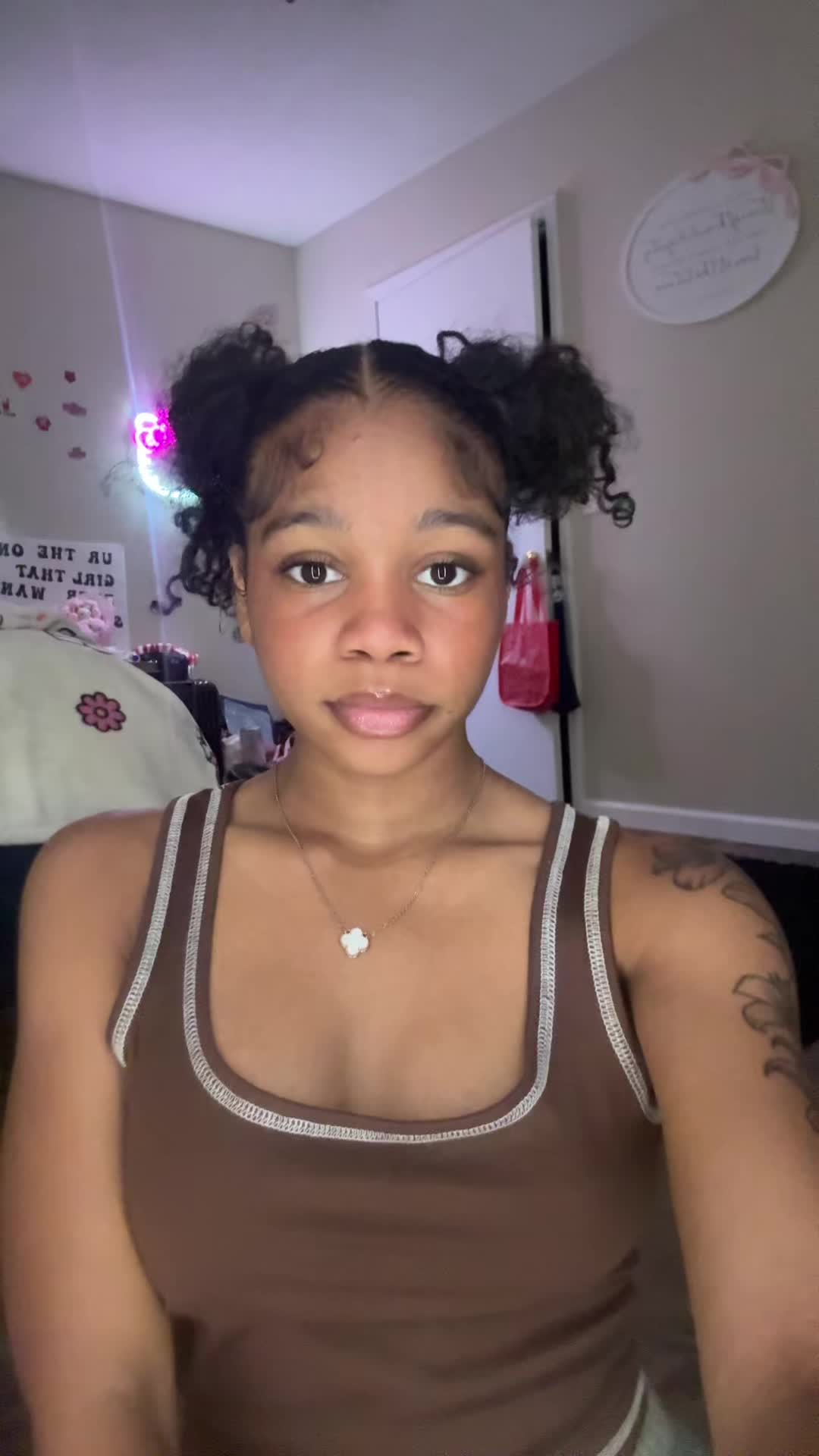 @anylasimone