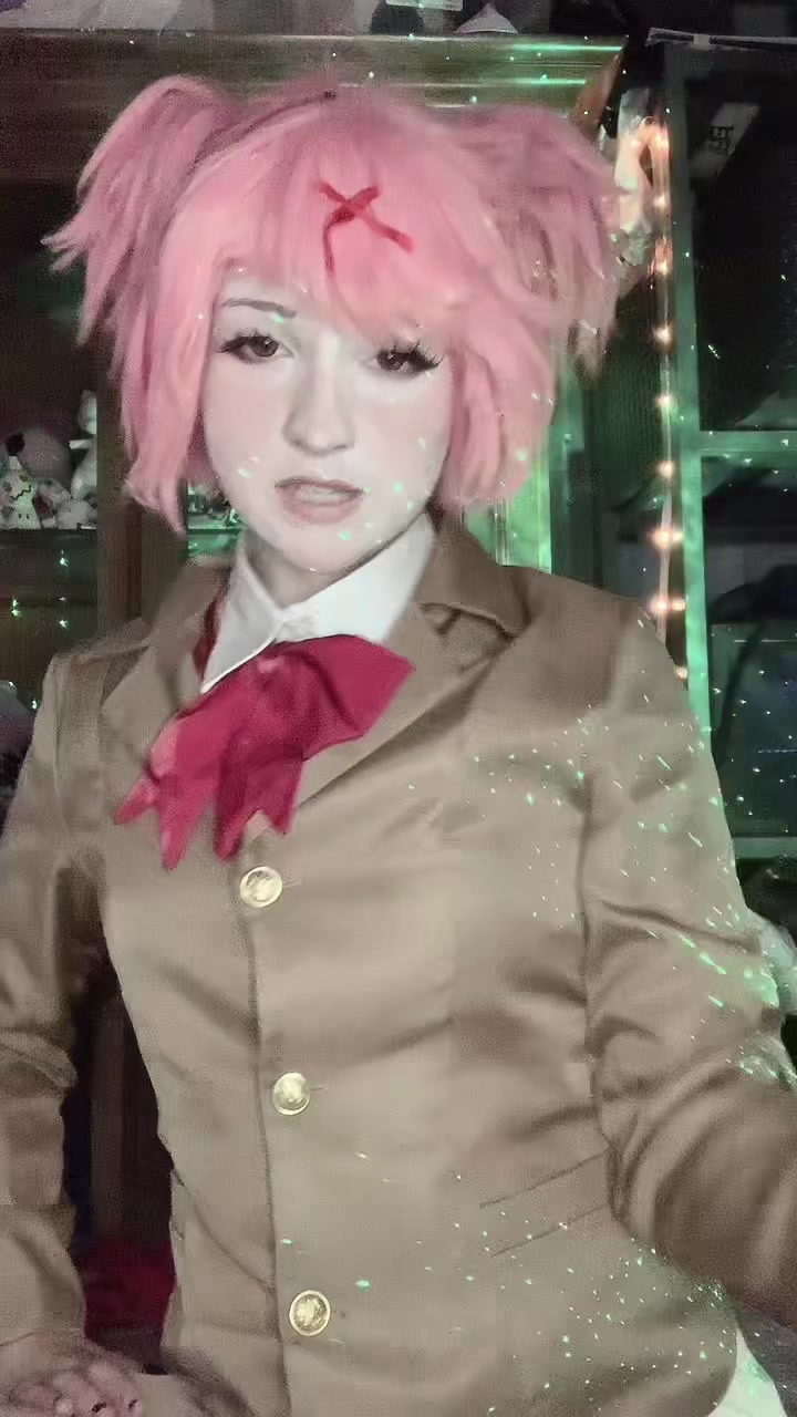 @≽^&bull;⩊&bull;^≼♡
