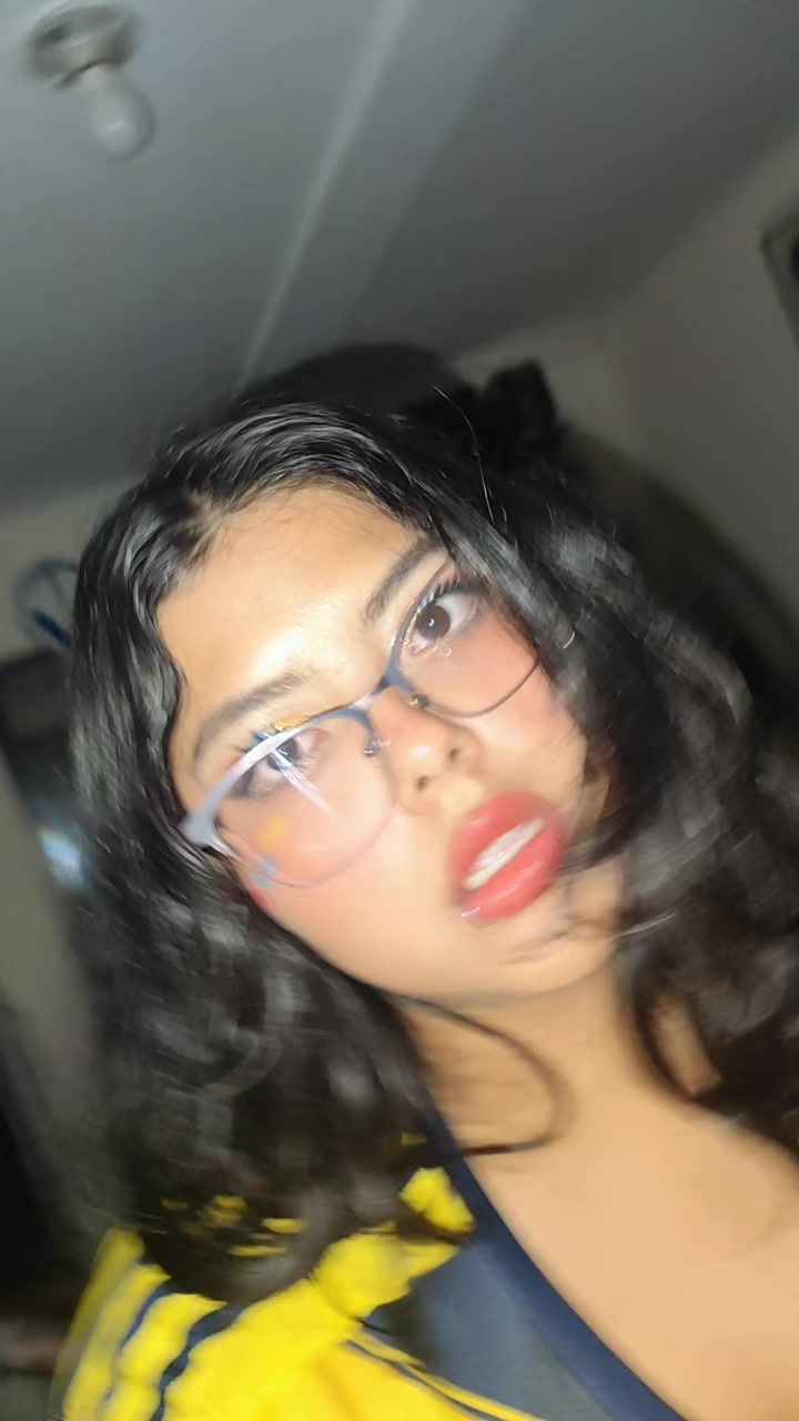 @Bella