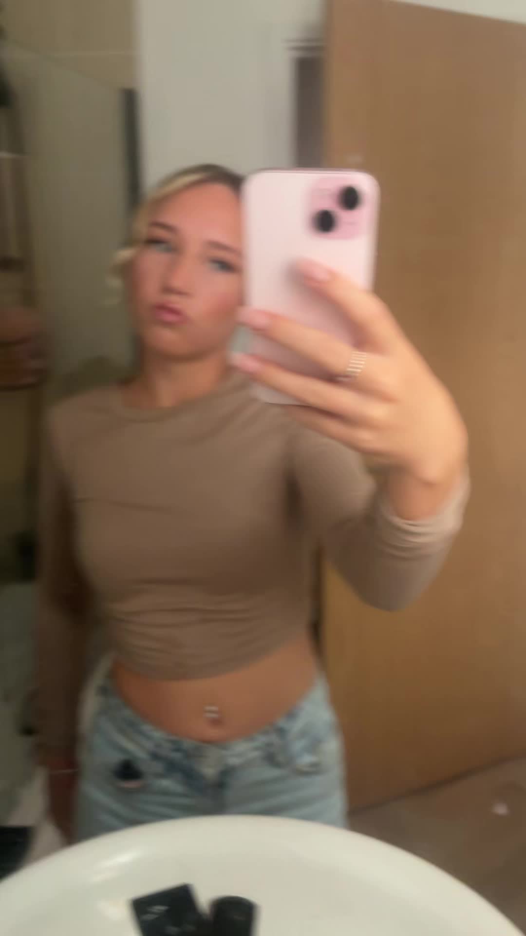 @Ellespam🎀