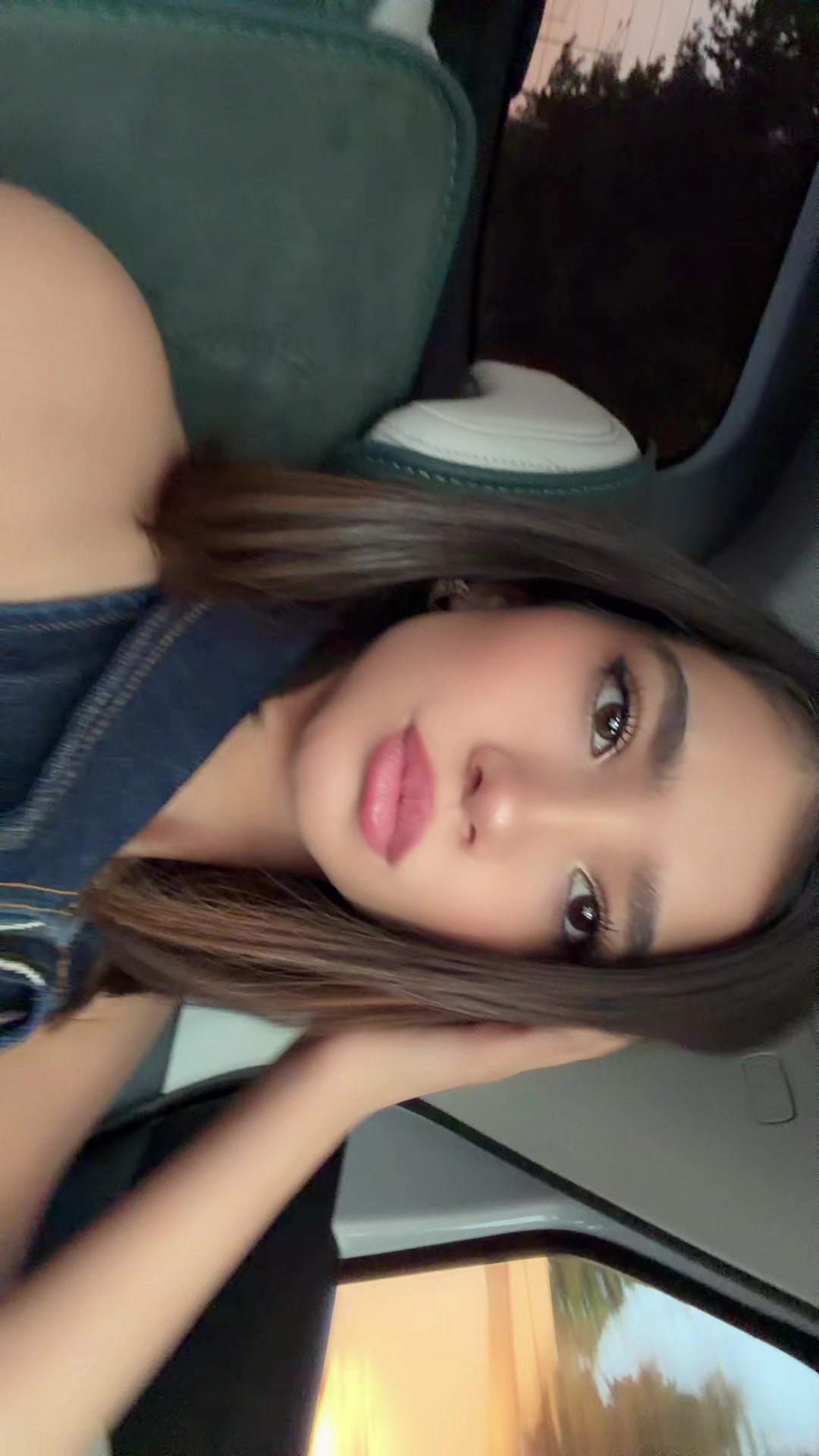 @zilola