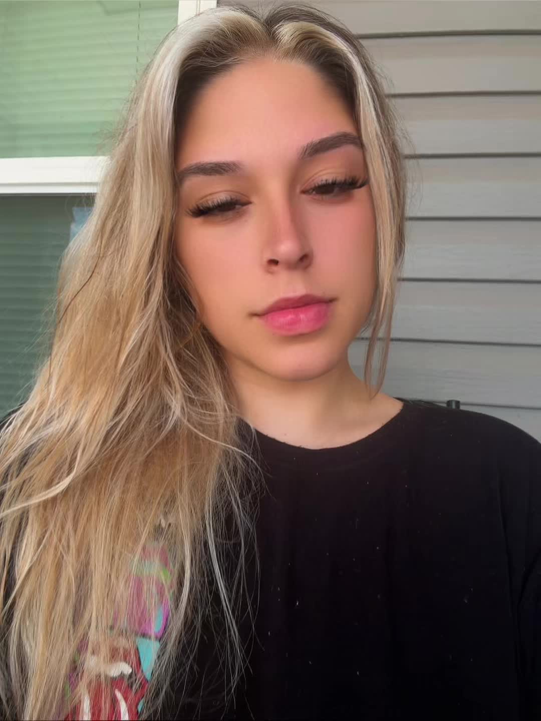 @_sierraxx_