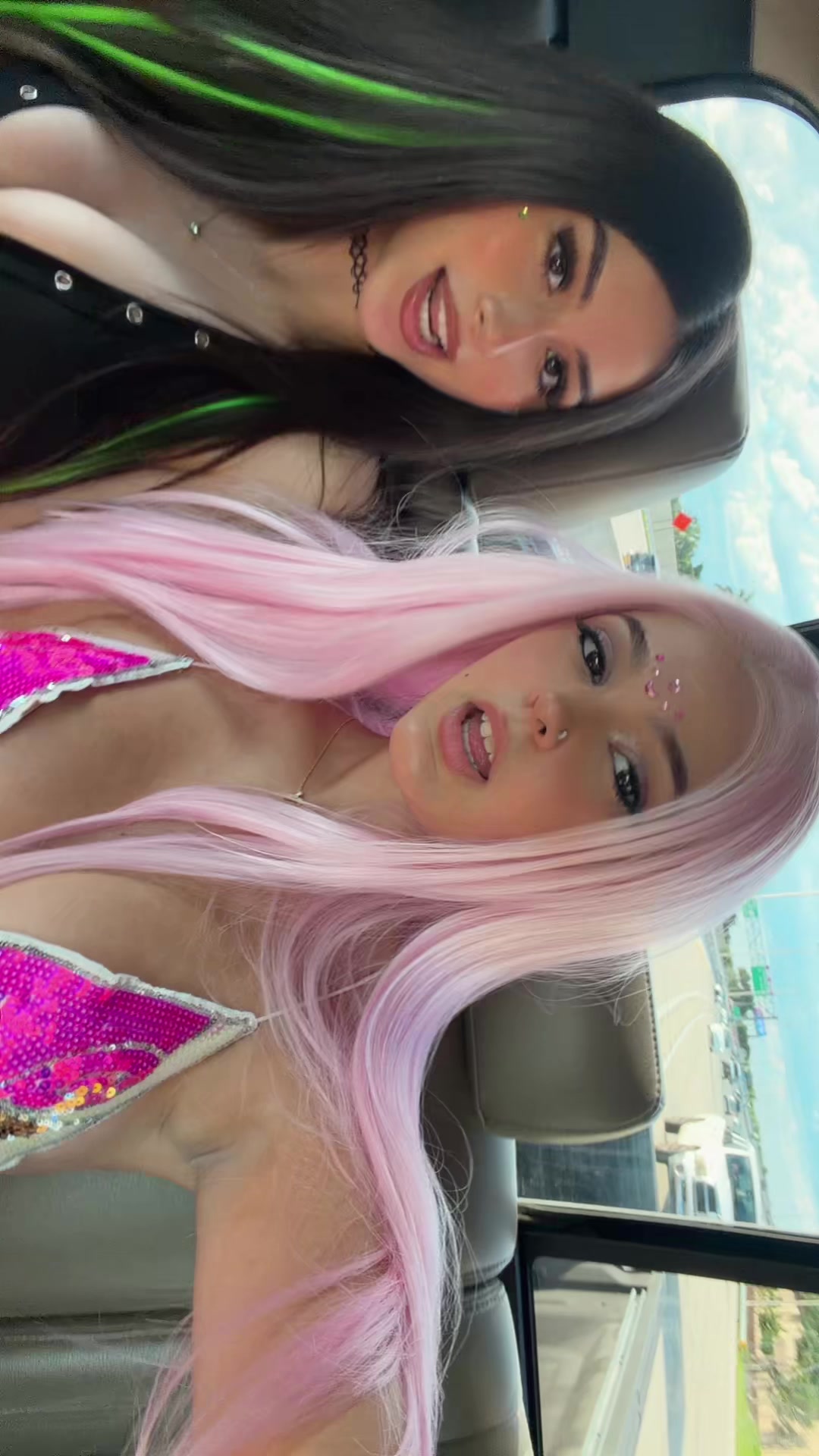 @isabella