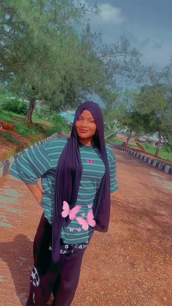 @🌺💞🥀ZAINAB OYIZA🤍🌸💘